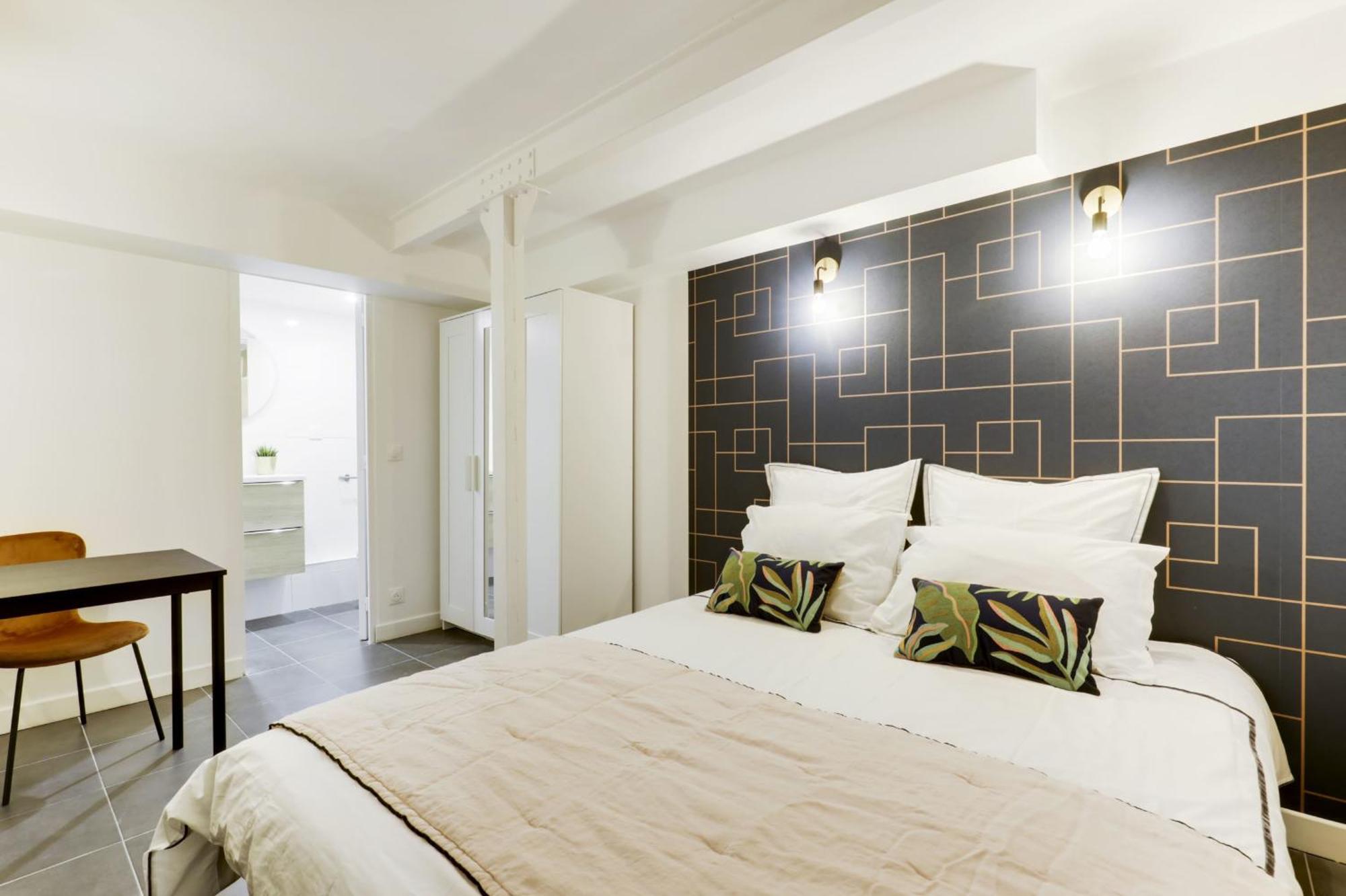 Nice Apartment Renovated And Bright Street Side ปารีส ภายนอก รูปภาพ